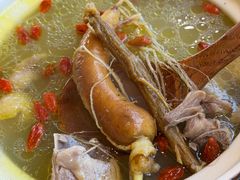 -巧婆婆特色东北菜·铁锅炖