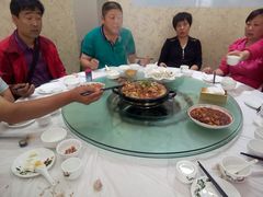 -南渝食府.墨脱石锅松茸鸡
