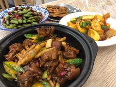 -江城燕子大排档(江汉路步行街店)