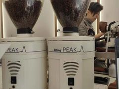 -Onirii Coffee(长乐路店)
