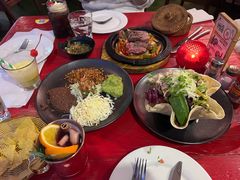 -Pistolera Mexican Cantina女枪手墨西哥餐厅(碧云路店)