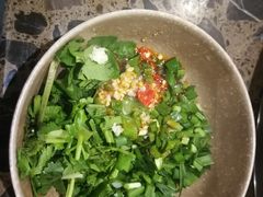 -肖肖酸萝卜鱼火锅(总店)