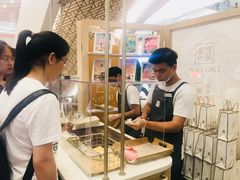 -奈雪的茶(市百一店)