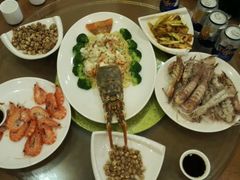-顺峰渔港中国人的餐厅