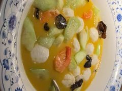 -吴越荣记苏州菜·松鼠桂鱼100%活鱼现做(月光码头店)