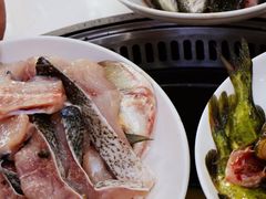 -丹水桥地锅鱼·翘嘴鲌·地方特色全鱼宴(丹江口大坝店)