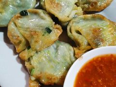 煎韭菜饺-车头老二大排档