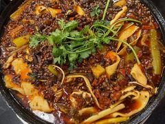 -鸿顺老铁锅美蛙鱼府(解放碑店)