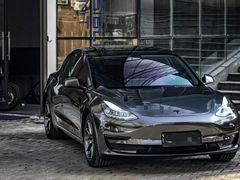 -TESLA 特斯拉(广州天环广场体验店)