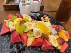 -Mark&Mars Restaurant