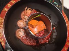 秘制番茄鸳鸯锅-三江两海老火锅(北京首店)