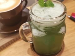 小麦草芦荟-黑石咖啡(小十字店)