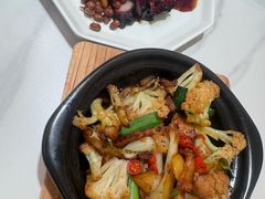 -姚姚酸菜鱼·金戈戈香港豉油鸡(喜荟城联名店)