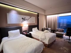 -成都保利公园皇冠假日酒店(熊猫基地店)