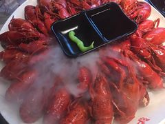 -沪小胖小龙虾(淮海中路旗舰店)