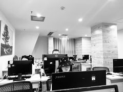 -金夫人化妆摄影职业培训学校