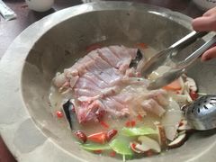 江团鱼-姚记抚仙湖石锅鱼庄