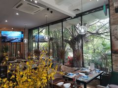 -樾餐厅泰式海鲜火锅(民歌湖店)