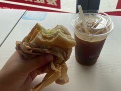 湖盐三柠气泡美式-肯德基(银都广场店)