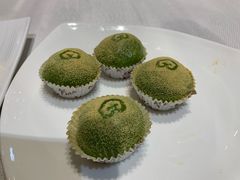 松花粉青团-太湖饭店·寄畅轩中餐厅