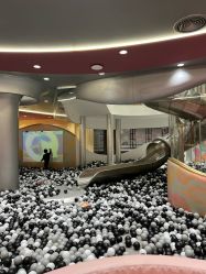 -奈尔宝·国风主题儿童乐园·亲子餐厅(豫园商城店)