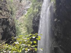 -龙水峡地缝景区