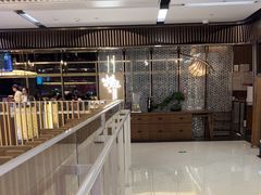 -捞王锅物料理(上海世茂广场店)