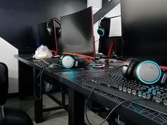 -青春飞扬网咖(剪刀石头布店)