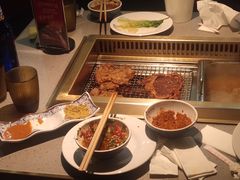 -蓉城四海黑牛烤肉海鲜自助餐厅(宜兴宝龙店)
