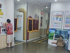 -缤纷鸟美术书法(汉神购物广场校区)
