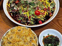 -老滇山寨•云南特色菜•地方菜•民族风情歌舞表演(金碧店)