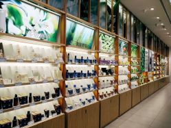 店内环境-悦诗风吟innisfree