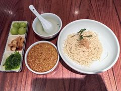 -裕兴记•蟹黄面馆(人民广场店)