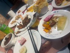 -四海一家自助餐(益田假日广场店)