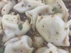 酸汤牛肉水饺-回坊马二饺子馆