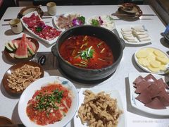 -贵府酸汤牛肉火锅·贵州老字号(飞山街店)