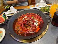 -沸炉重庆老火锅(军事博物馆店)