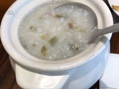 皮蛋瘦肉粥-梁记粥铺(开元地中海店)