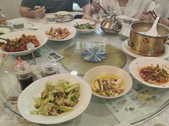 -汗腾格里·风味餐厅(新疆驻京办店)