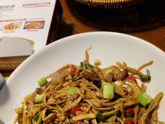-唐师傅湘西名菜馆(武陵路店)