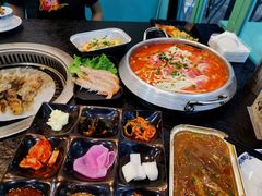 -烤路里·韩国品质自助烤肉(石路天虹4号店)