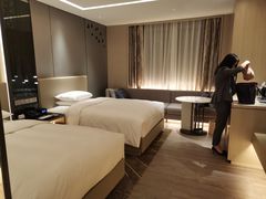 -深圳彭年万丽酒店