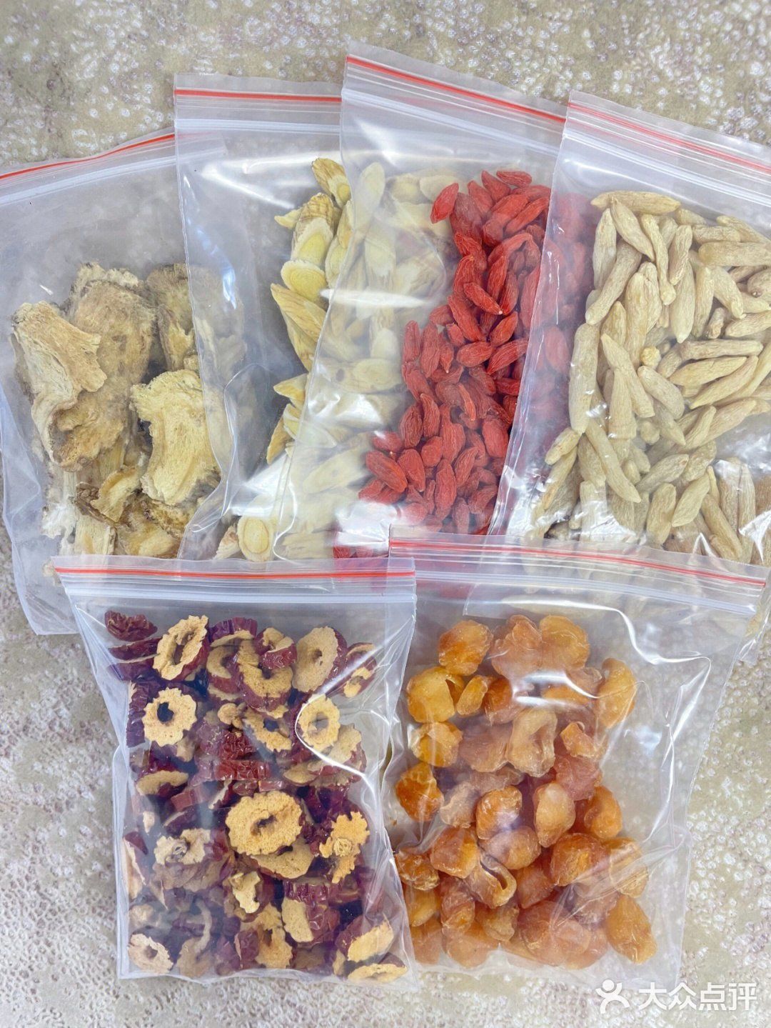 加600毫升清水煮30分钟即可。功效