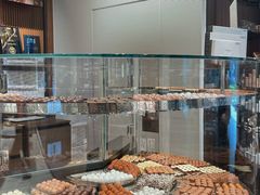 -Laderach 莱德拉(上海环贸iapm店)