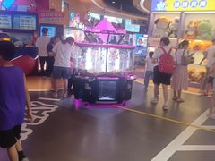 -爱玩嘉年华(龙湖杭州金沙天街店)