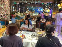 -领鲜活海鲜榴莲自助火锅(东门店)