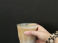 拿铁-二里咖啡(上堡公寓店)