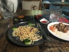 -HIGH FIVE哈福手工汉堡(桂林路店)