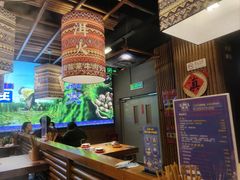 -洱火云南酸菜牛肉火锅(石景山当代商城店)