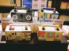 -钟书阁(松江泰晤士小镇店)